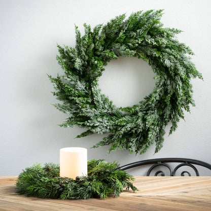 LUSH CYPRESS & BERRY WREATH